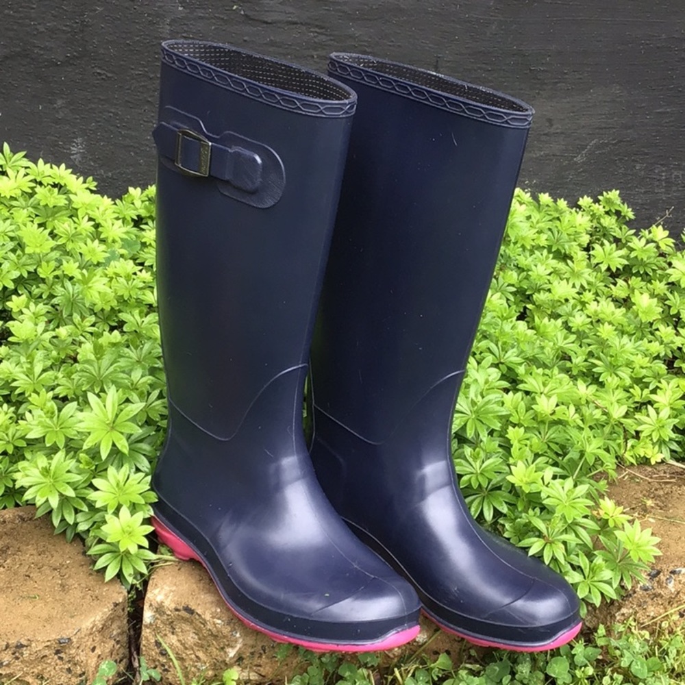 Women’s Kamik Rainboots Blue and Pink